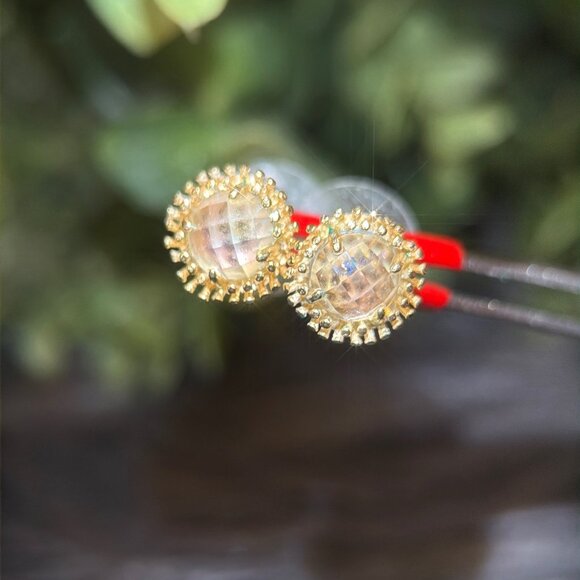 Kendra Scott Carly Champagne Color Stone Stud Earrings - Picture 3 of 7